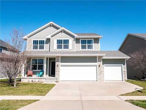 85 SE Dillon Drive, Waukee, IA 50263