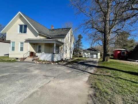 302 W Parkdale Avenue, Manistee, MI 49660