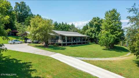 275 High St, Tellico Plains, TN 37385