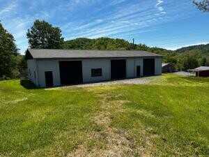 272 Valentine Branch Road, Cannon, KY 40923