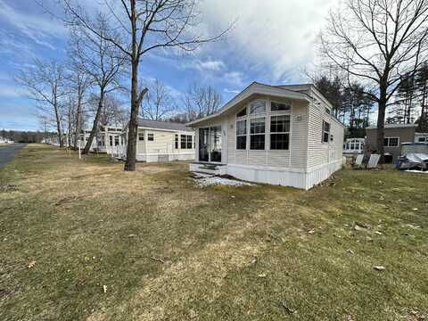 23 College Drive, Wells, ME 04090