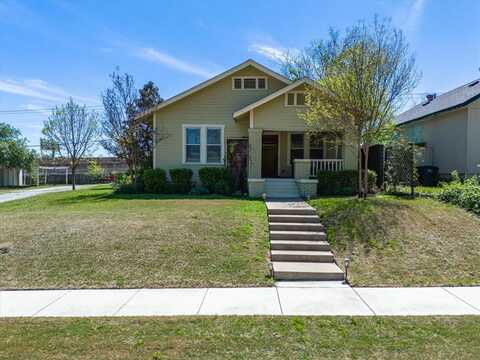 4901 Calmont Avenue, Fort Worth, TX 76107