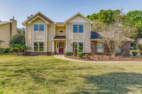 2821 Inverness Ct, Pensacola, FL 32503