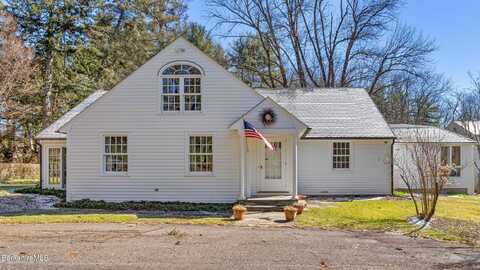 5 Glendale Rd, Stockbridge, MA 01262