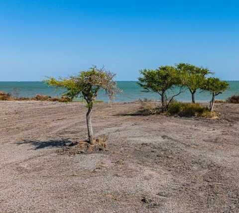 2415 First Street, Bayside, TX 78340
