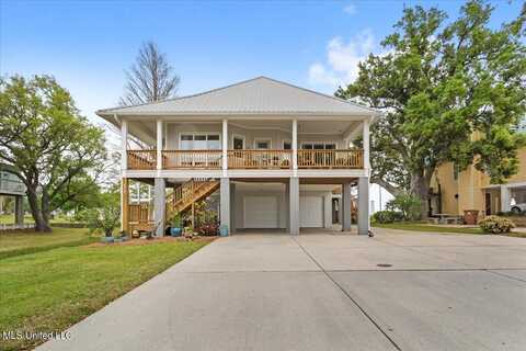 515 Gulf View Avenue, Long Beach, MS 39560