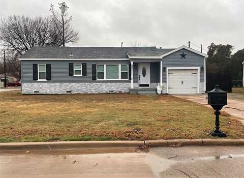 702 NW 31st Street, Lawton, OK 73505