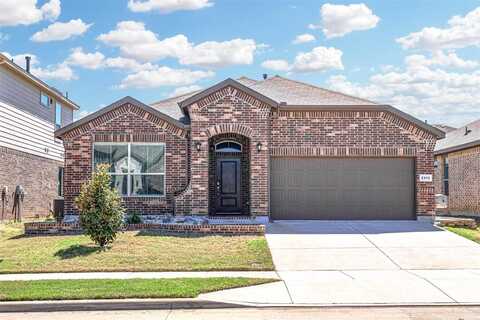 2412 Red Draw Road, Fort Worth, TX 76177