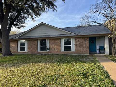 3025 Burning Tree Lane, Garland, TX 75042