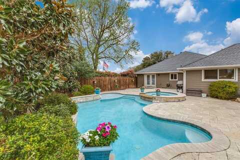 4124 Fairlakes Court, Dallas, TX 75228