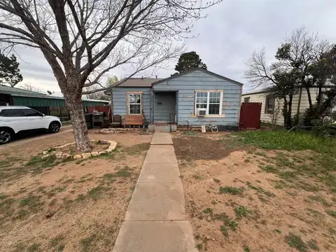 1722 8th Street, Levelland, TX 79336