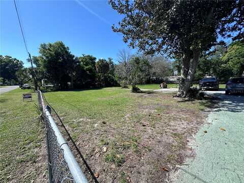 1903 LEESBURG BOULEVARD, FRUITLAND PARK, FL 34731