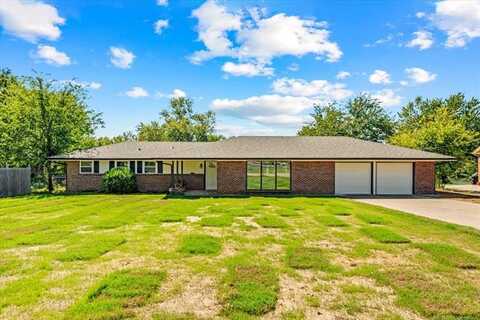 4107 Lakeview Drive, Bartlesville, OK 74006