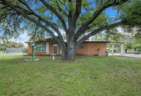 611 N AVENUE Q, Clifton, TX 76634