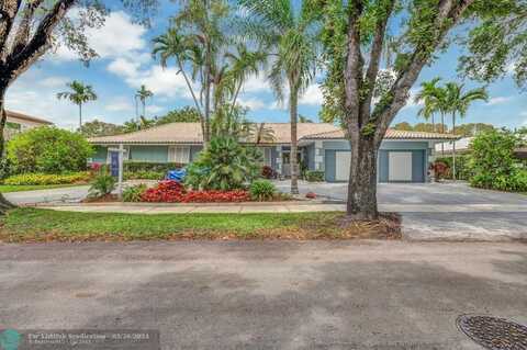 16020 Aberdeen Way, Miami Lakes, FL 33014