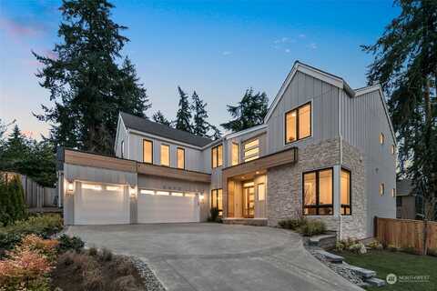 106Th, BELLEVUE, WA 98004