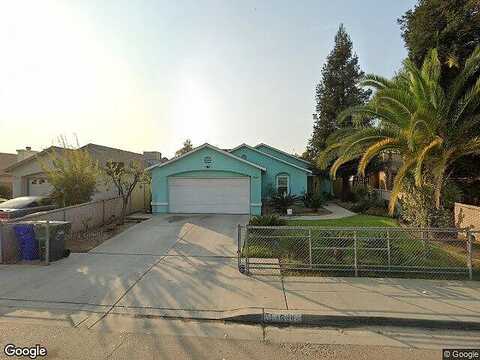 9Th, PARLIER, CA 93648