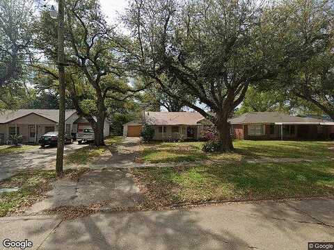 17Th, LAKE CHARLES, LA 70601