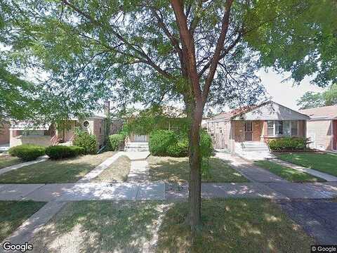 82Nd, CHICAGO, IL 60652