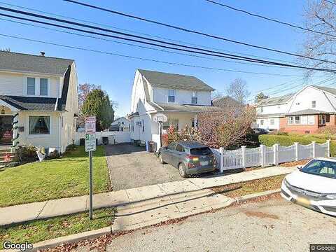 Midwood, BELLMORE, NY 11710