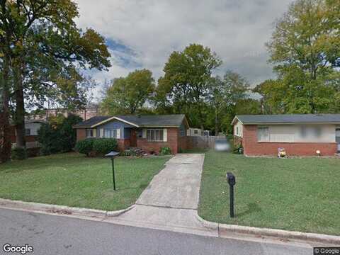 Court M, BIRMINGHAM, AL 35228