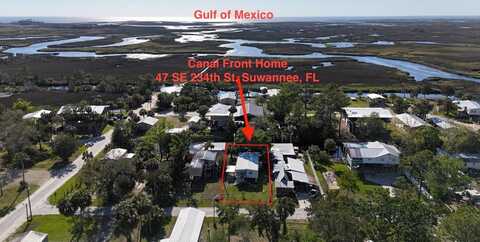 47 234th St, Suwannee, FL 32680