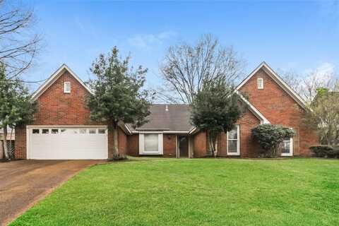 8925 WALNUT FOREST, Memphis, TN 38018