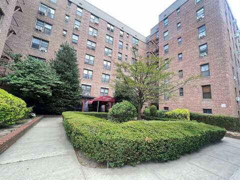 83-25 98 Street, Woodhaven, NY 11421