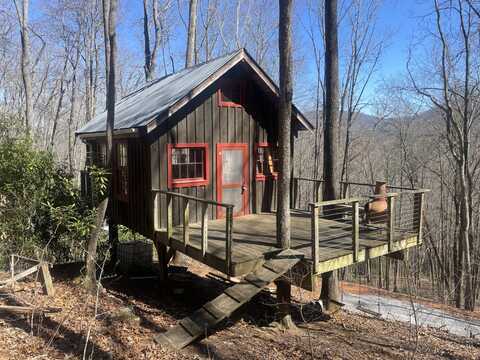 232 Cabe Rd, Sylva, NC 28779