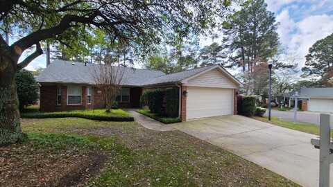 605 Clarendon Place, Aiken, SC 29801