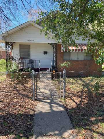 705 N Walnut St, North Little Rock, AR 72114