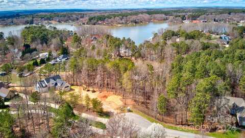 152 Fox Hunt Drive, Mooresville, NC 28117