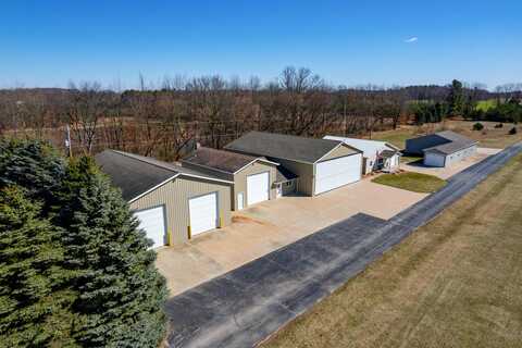 9363 S Grow Road, Greenville, MI 48838