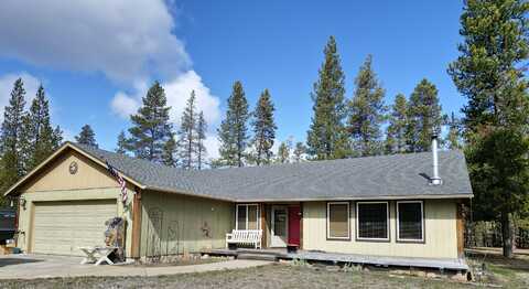 53001 Loop Drive, La Pine, OR 97739