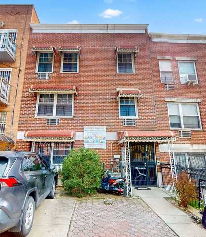 588 E 170th Street, Bronx, NY 10456