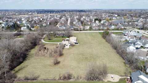 9103 Miller Road, Lake In The Hills, IL 60156
