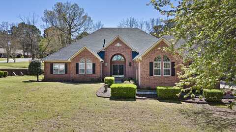 115 Hillcrest Drive, Russellville, AR 72802