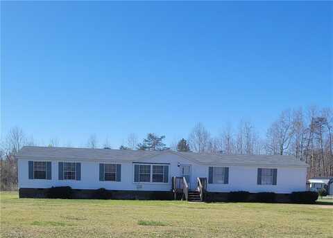 99 Kyle Mack Way Road, Ruffin, NC 27326