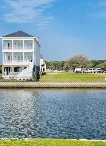 107 Nautical Pointe, Newport, NC 28570