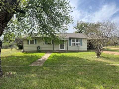 804 Avenue F, Mason, TX 76856