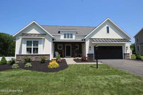 13 Bernie Loop, North Greenbush, NY 12180