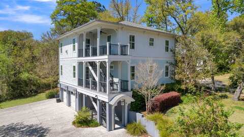 5217 Oak Cove Lane, Hollywood, SC 29449