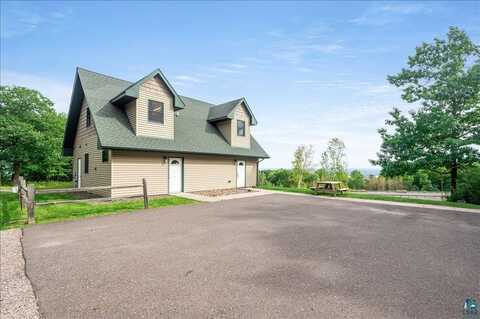 8721 W Skyline Pkwy, Proctor, MN 55810