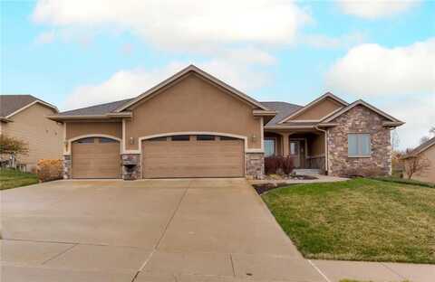 4371 NW 168th Court, Clive, IA 50325