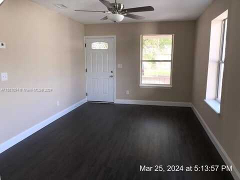 3018 Plum St, Jacksonville, FL 32205