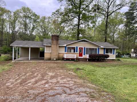 799 E 4th Avenue, Morton, MS 39117