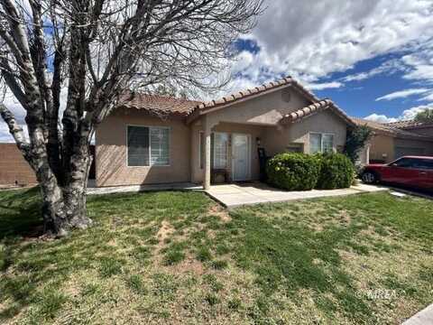 544 Sagebrush St, Mesquite, NV 89027