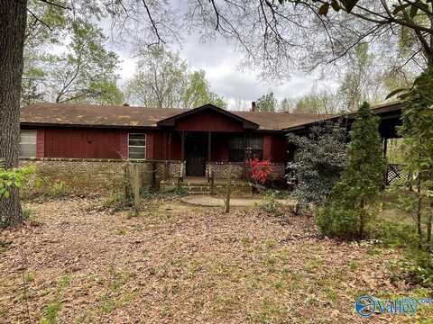 635 Cornelia Circle N, Gadsden, AL 35901