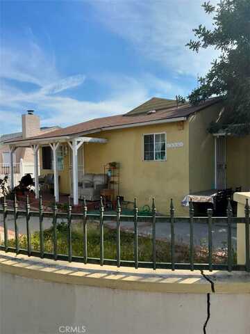 10061 Amboy Avenue, Pacoima, CA 91331