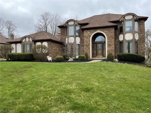 7535 Andover Lane, North Royalton, OH 44133